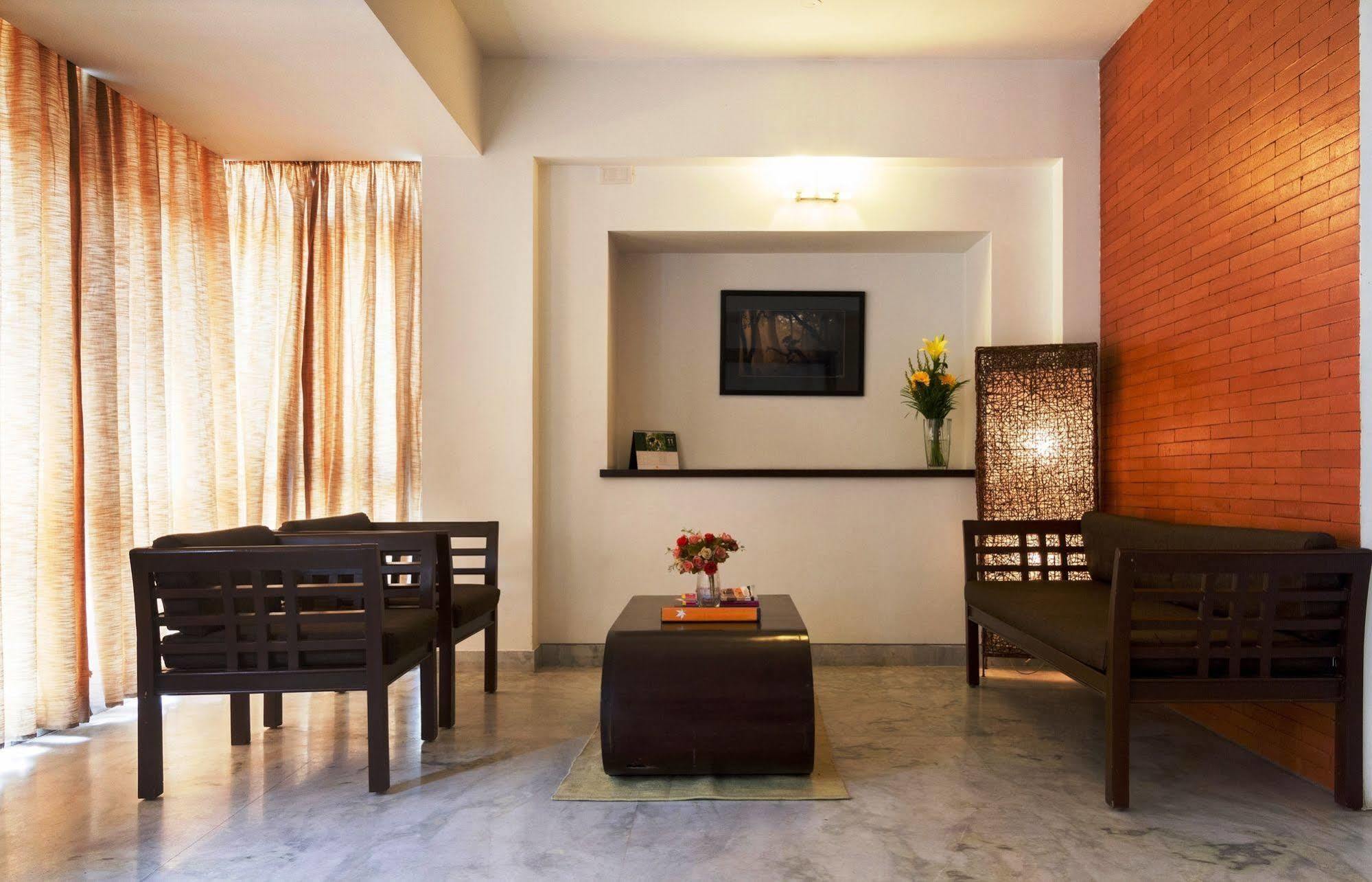 Maple Suites, Serviced Apartments Бангалор Экстерьер фото