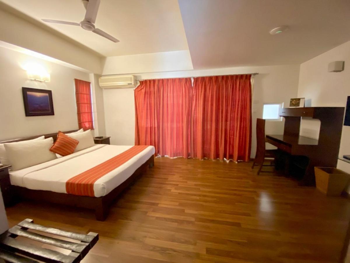 Maple Suites, Serviced Apartments Бангалор Экстерьер фото